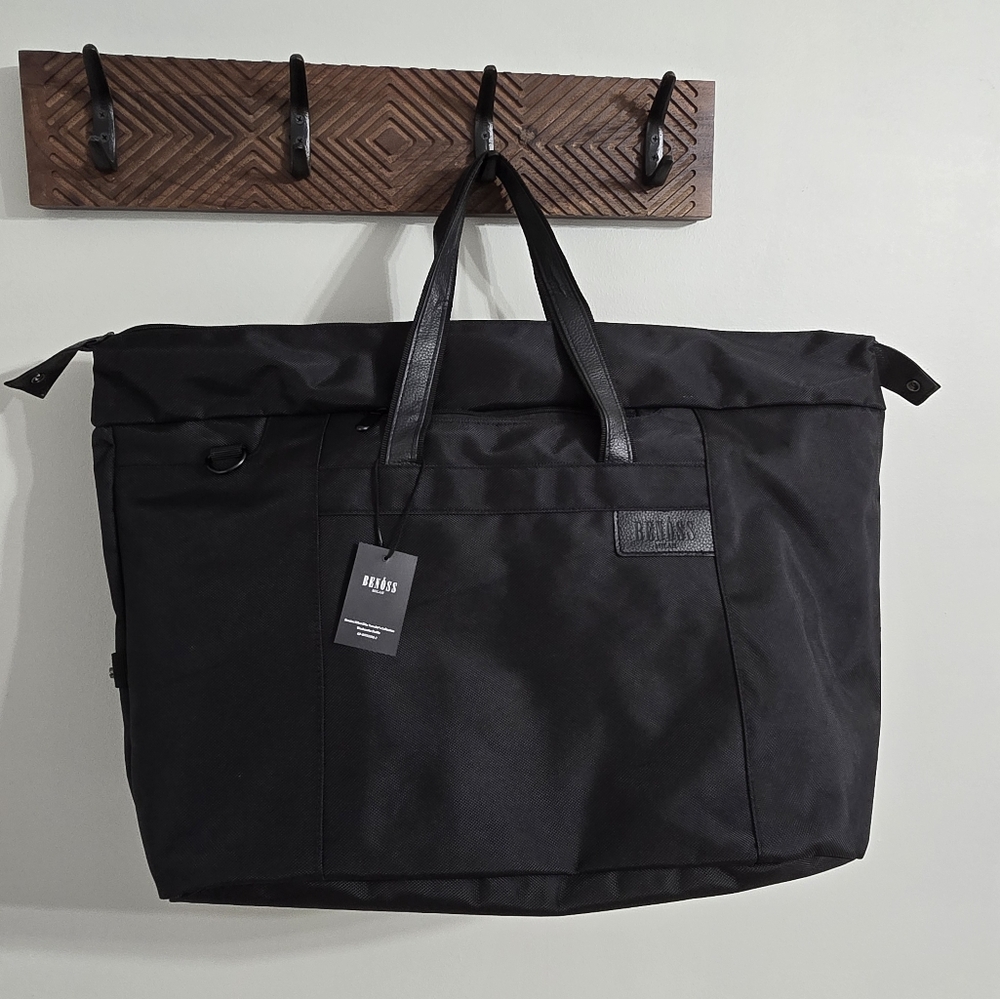 Benóss NWT Milan Elite Traveler's Collection Weekender Duffle Bag